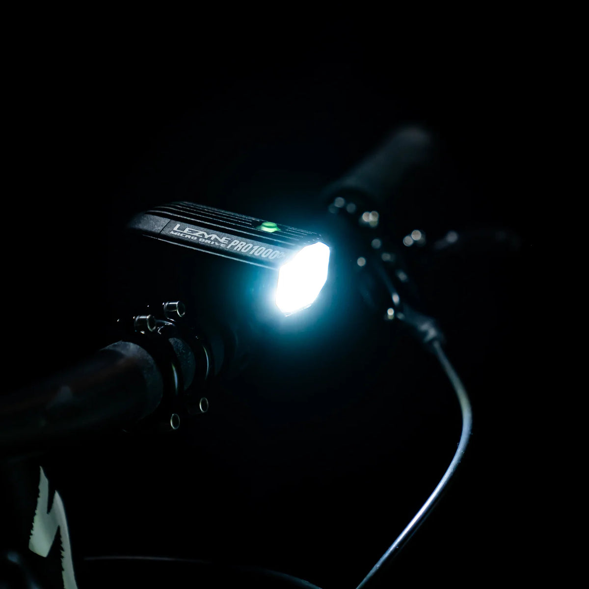 Lezyne, Micro Drive Pro 1000+, Light, Front, Black